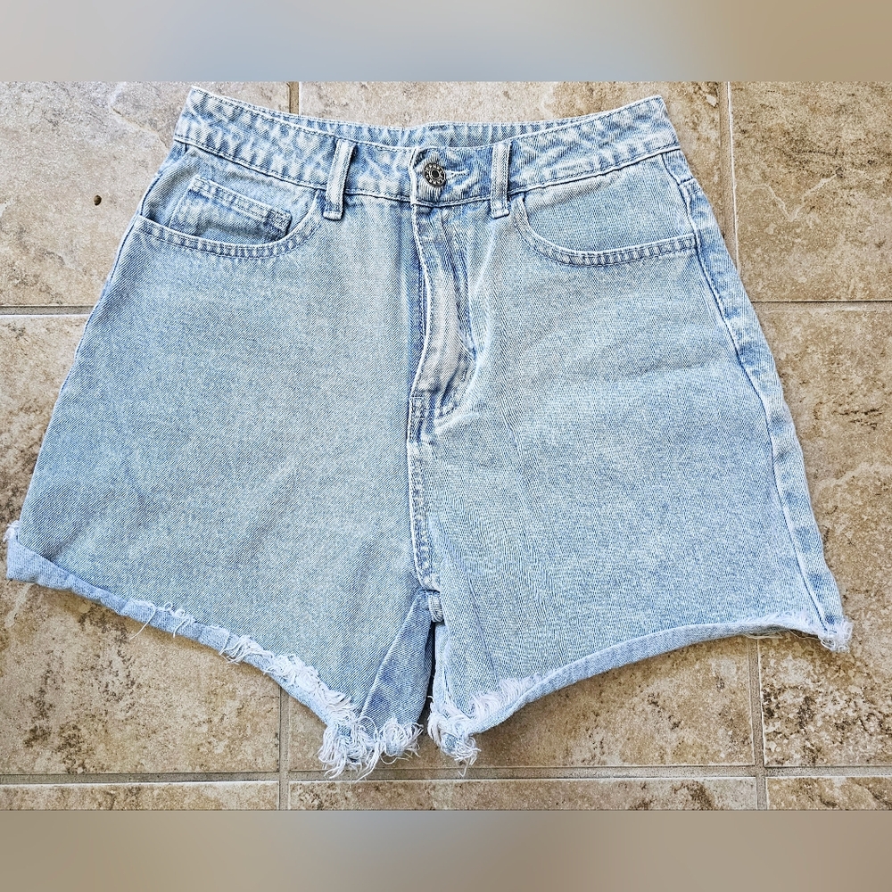 Shein Shorts- size 4